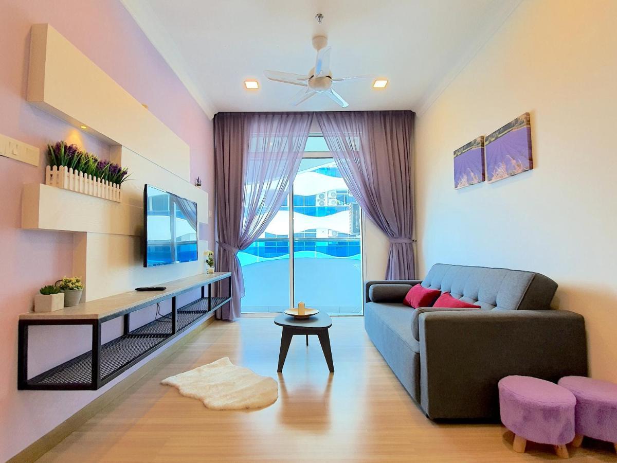 The Wave Suites Melaka Exterior photo