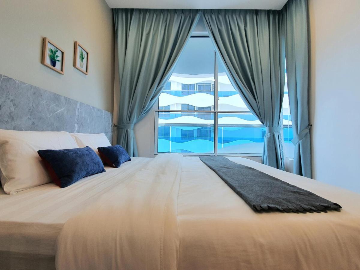 The Wave Suites Melaka Exterior photo
