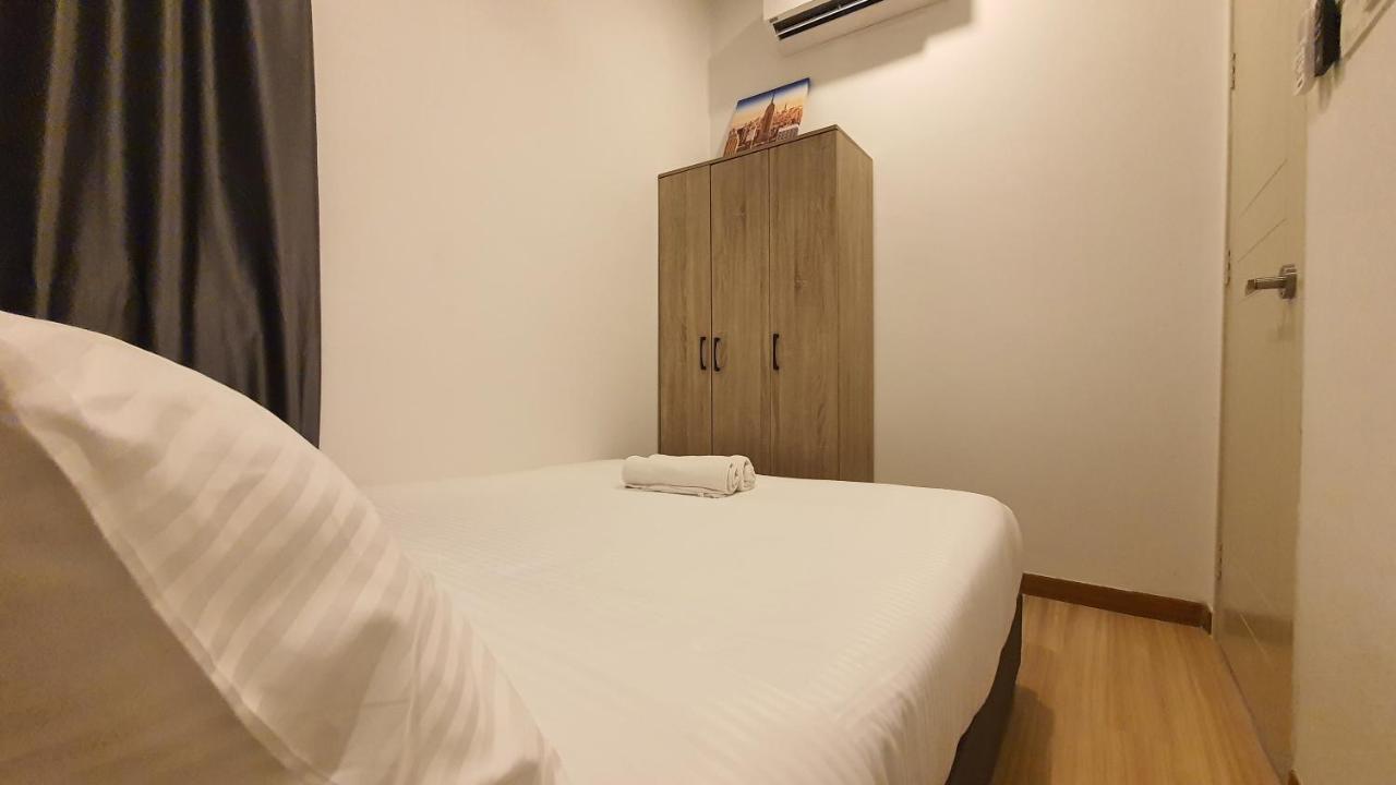 The Wave Suites Melaka Exterior photo