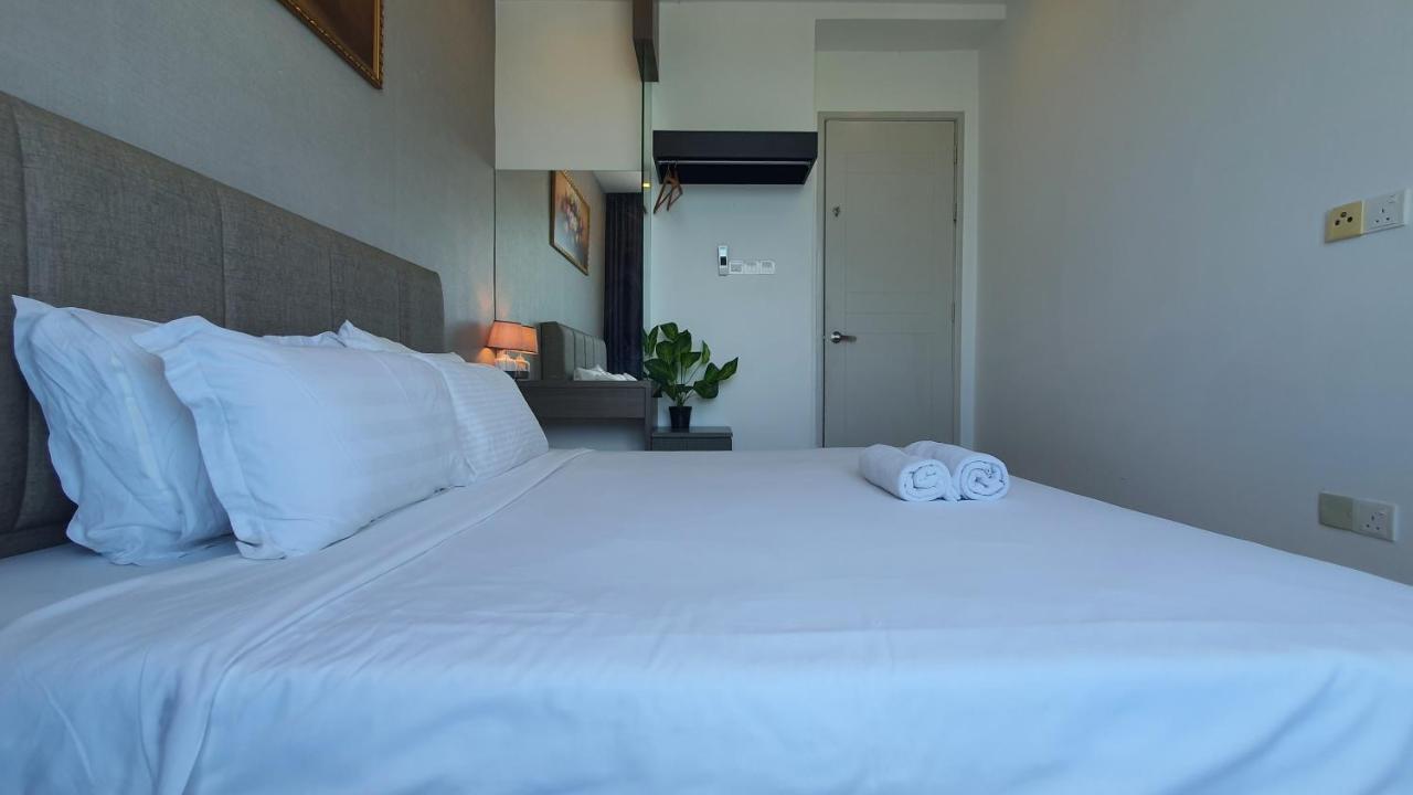 The Wave Suites Melaka Exterior photo